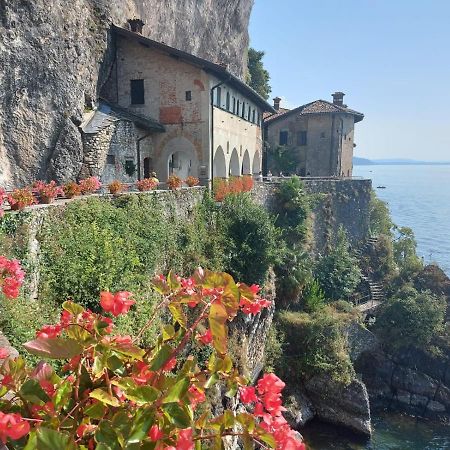 Bnbook Casa Dei Peschi - Lago Di Monate Cadrezzate エクステリア 写真